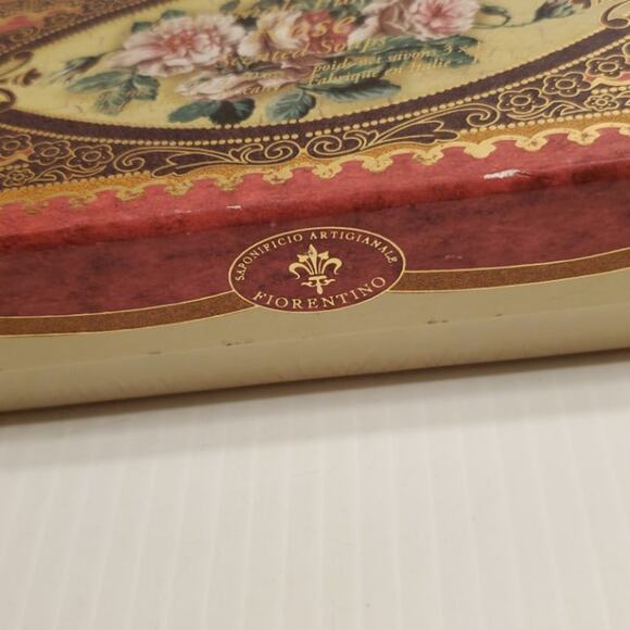 New Saponificio Artigianale Fiorentino Italy Boxed Soap 3 x 4.4oz Rose Scented - Picture 3 of 10